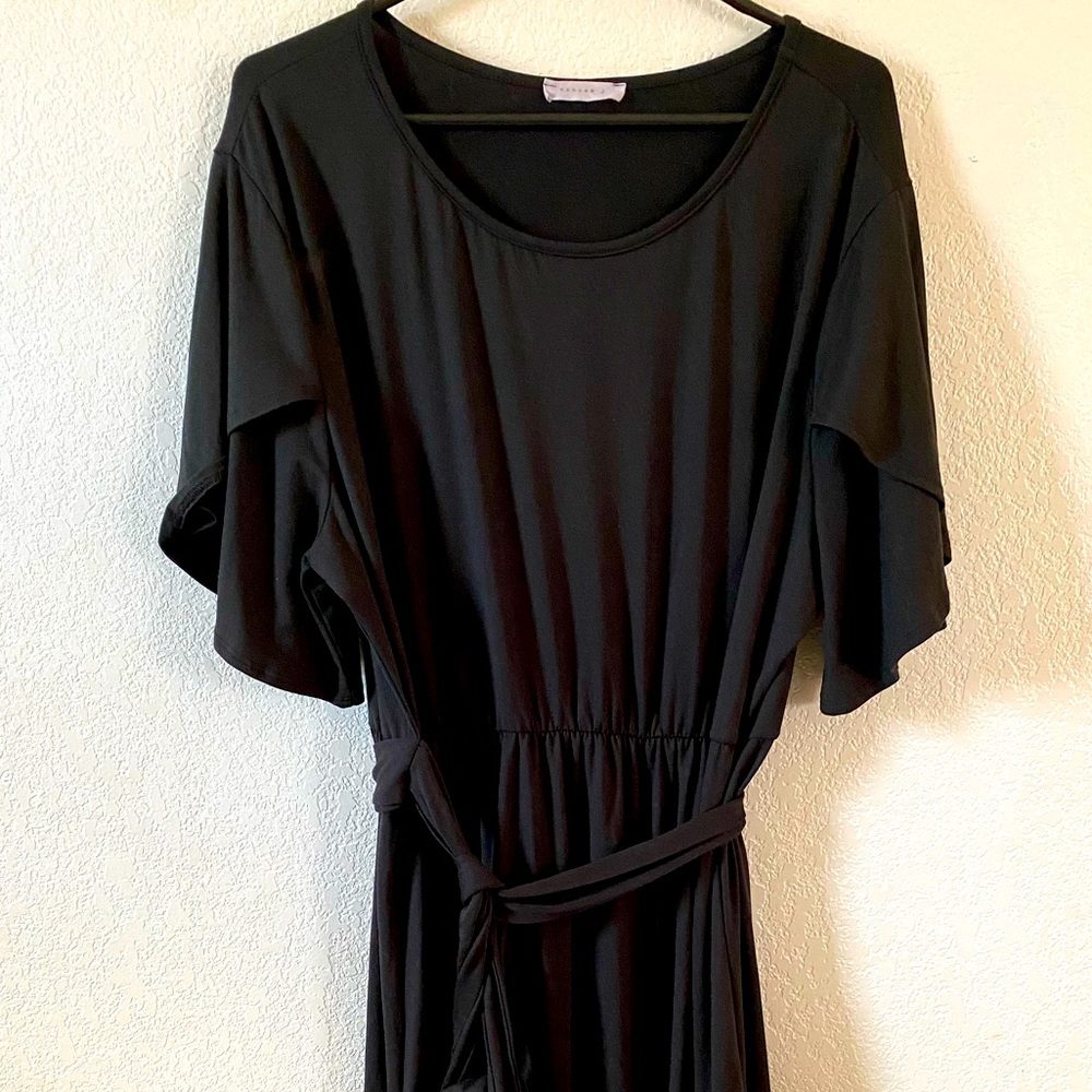 Reborn J Large Black Dress Like New